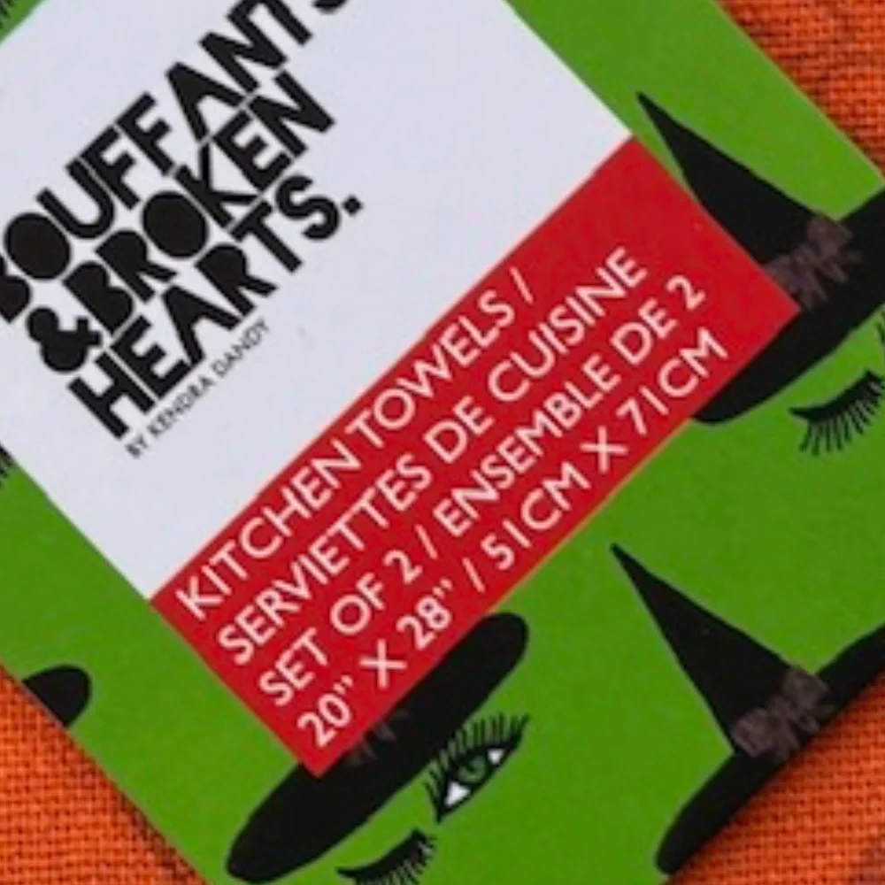 Bouffants & Broken Hearts Day of the Dead Kitchen Towels NWT